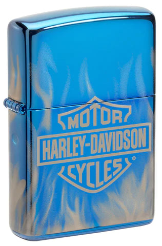 Welch ein geniales Harley-Davidson Zippo Benzinfeuerzeug. Tanzende Flammen auf einem High Polished Blue Model. Das 360° Photo Image kommt hier wunderbar zur Geltung. Ein echtes Premium Modell für den Harley-Davidson Fan.