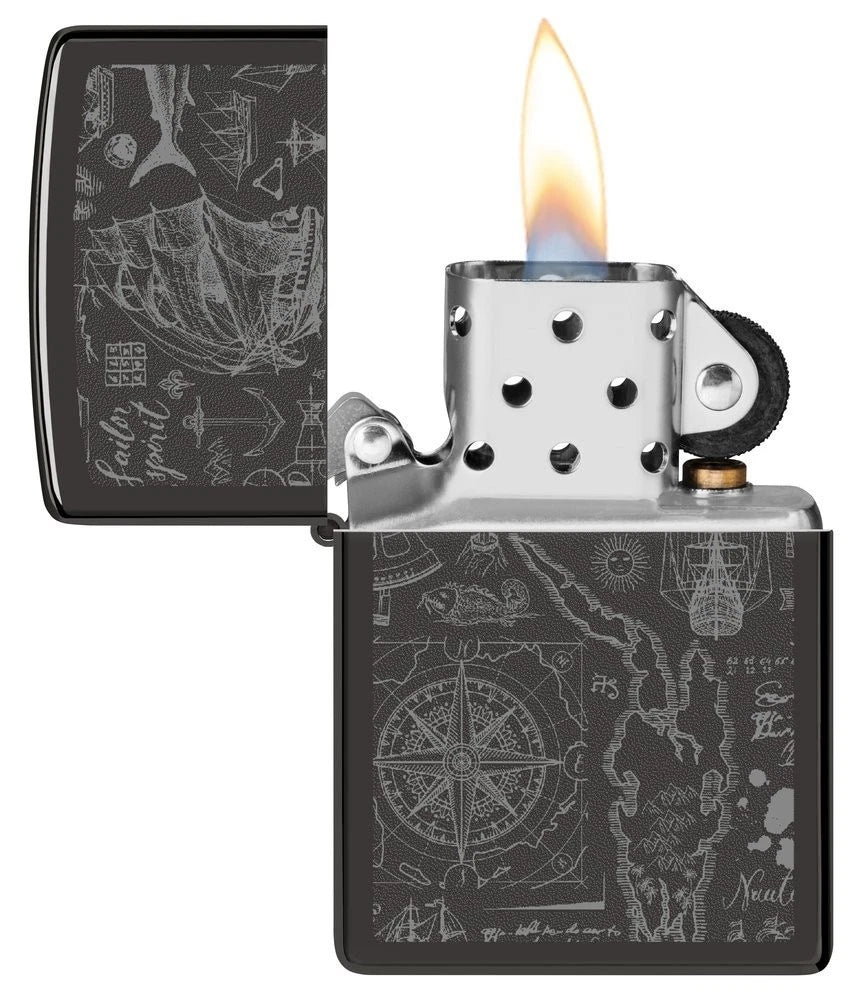 Offenes Zippo Feuerzeug nautische Karte mit brennender Flamme