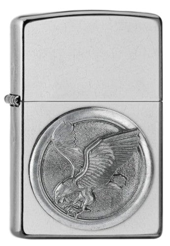 Street Chrome Zippo Feuerzeug mit detailreichem Adler-Emblem im Sturzflug.