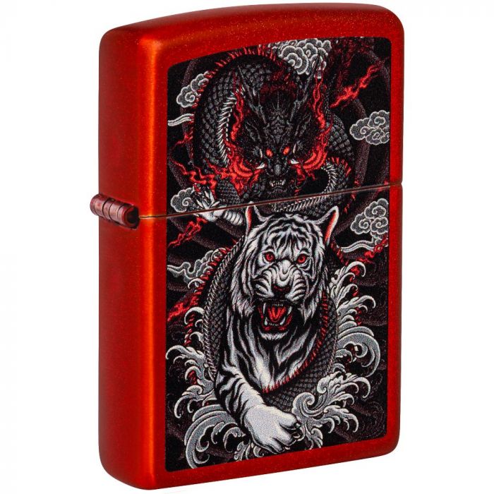 Eine wunderbare Kombination zeigt dieses Drachen und Tiger Zippo Benzinfeuerzeug. Das Color Image passt super zur Metallic Red Basis. 