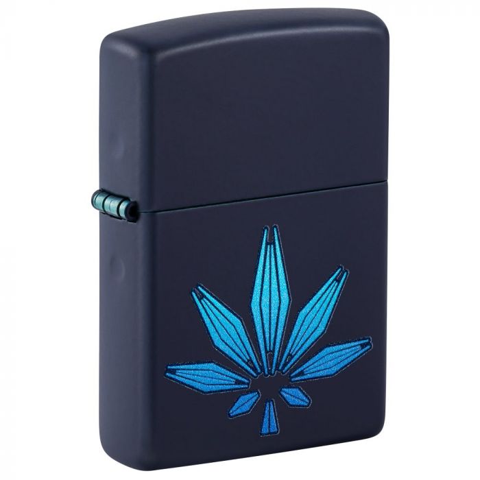 Ein sehr stilvolles Cannabis Zippo Benzinfeuerzeug. Eine wunderbar leuchtende Farbe.