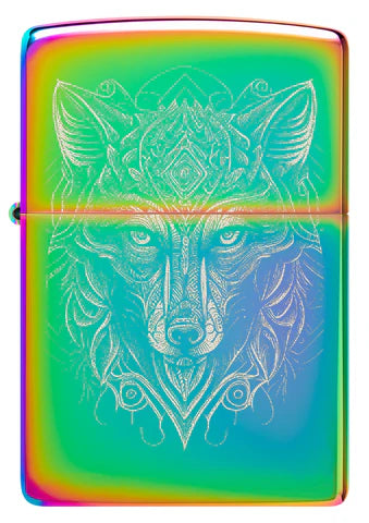 Dieses Zippo Wolf Spiritual wurde als Photo Image auf einem tollen Multicolor Zippo Benzinfeuerzeug verarbeitet. Schöne Detail bei verändertem Licht.