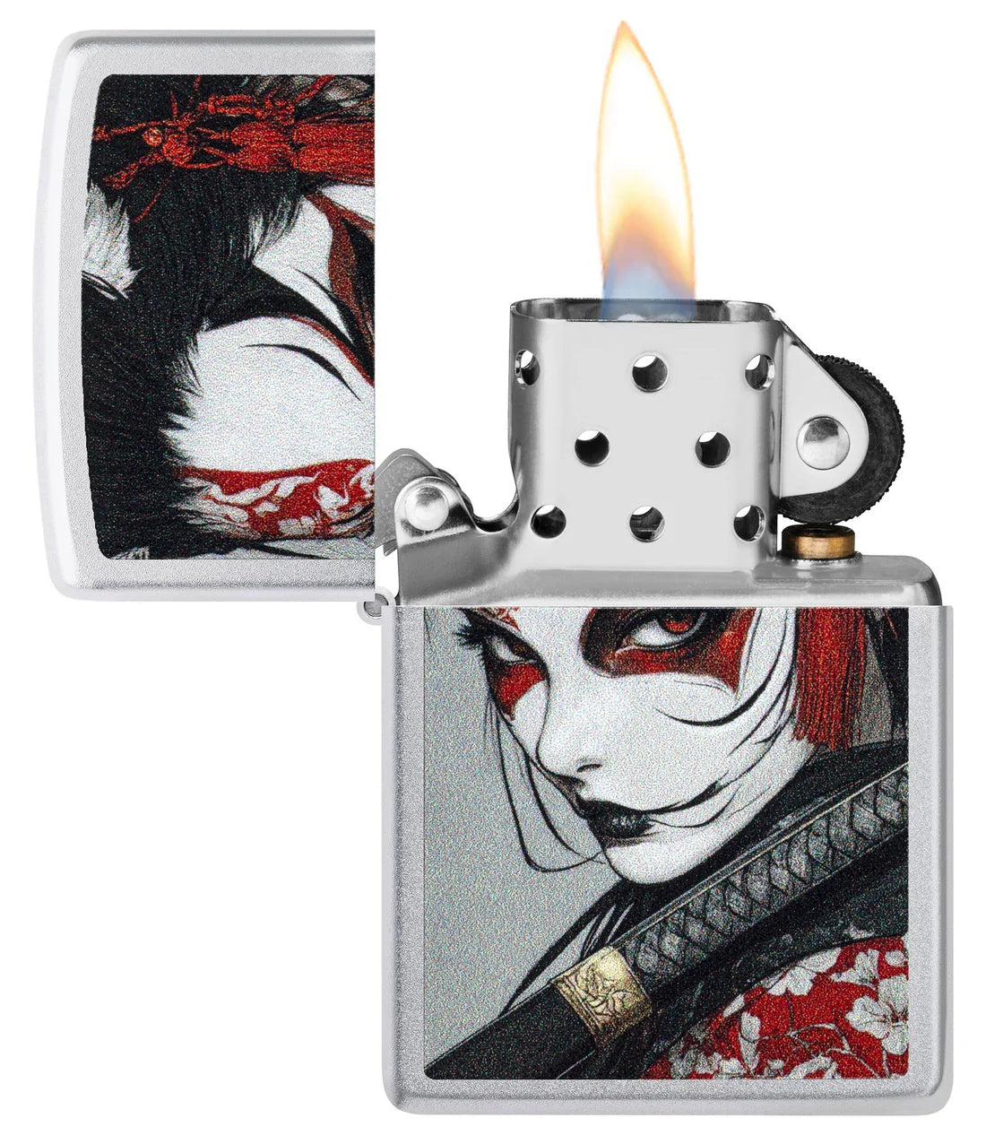 Zippo Samurai Women geöffnet mit brennender Flamme