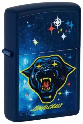 Zippo Feuerzeug in Navy Blue mit Santa Cruz Panther Motiv und Sternen Design, Frontansicht