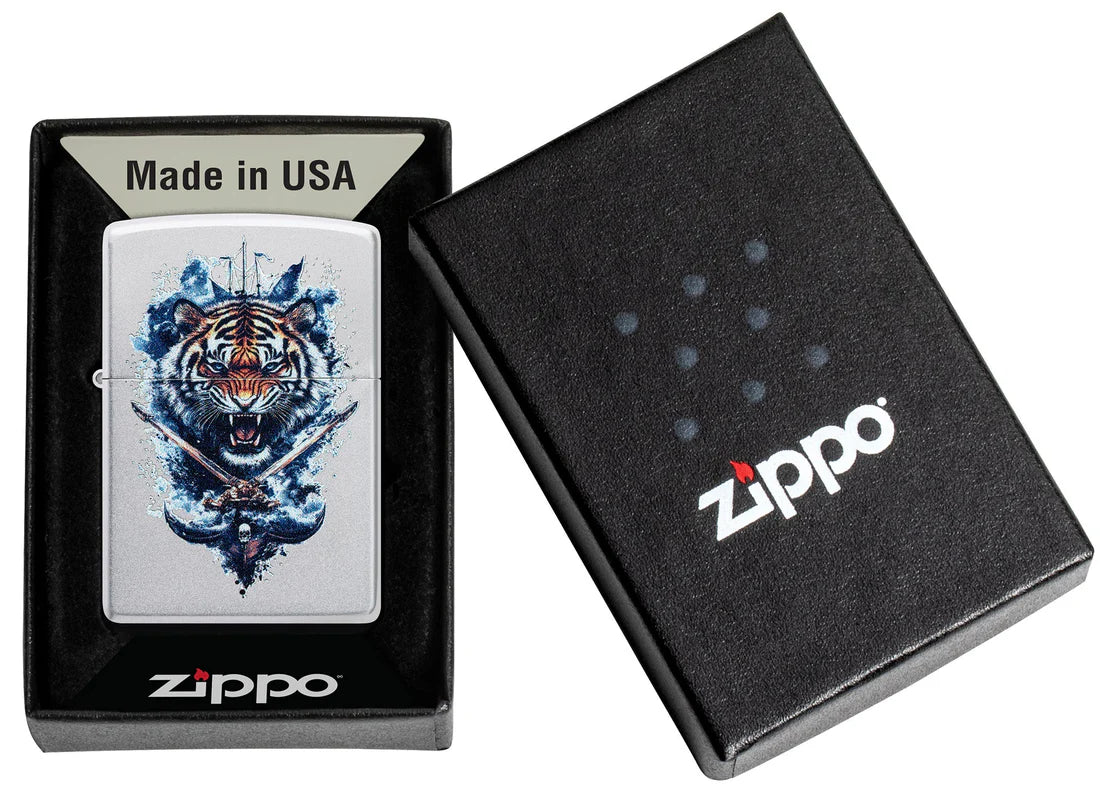 Zippo Satin-Chrome-Feuerzeug mit Tiger-Motiv in Geschenkbox