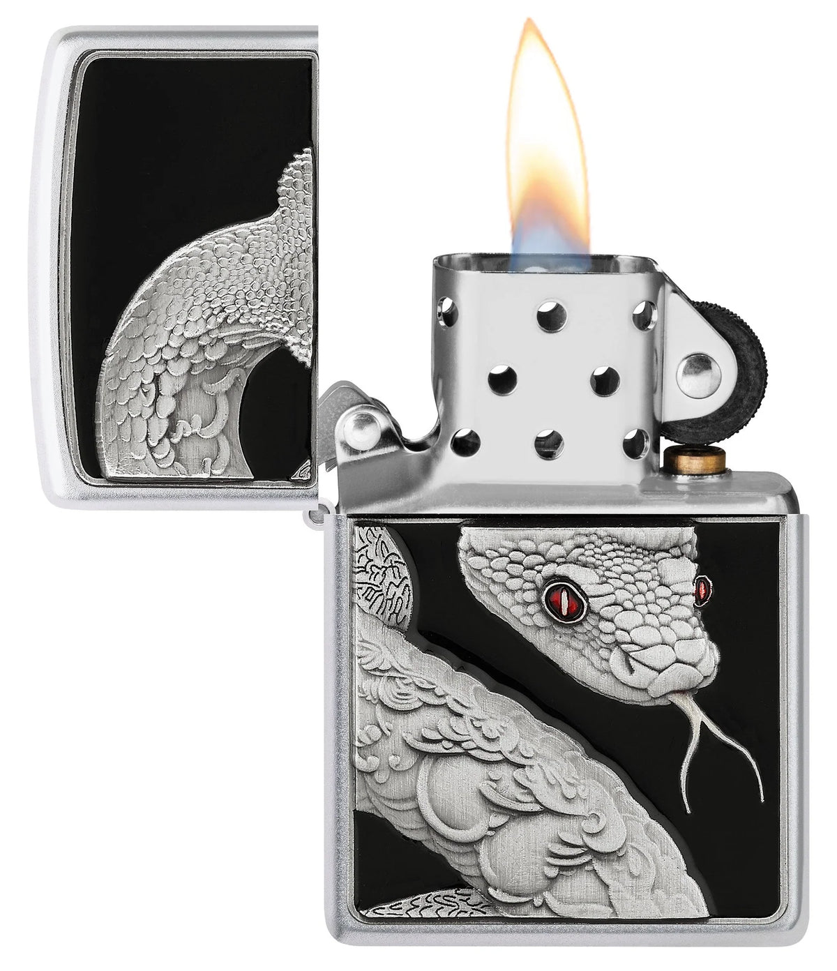 Geöffnetes Zippo Feuerzeug Schlangen Zauber mit Flamme und Emblem Attached