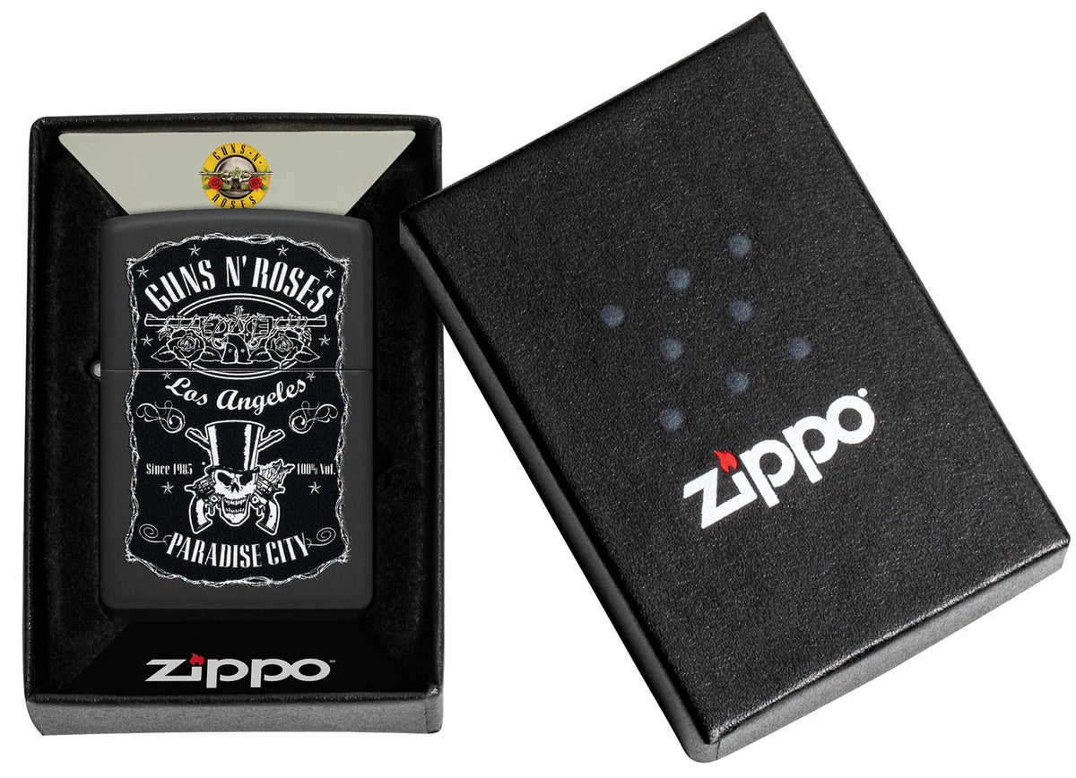 Zippo Guns N’ Roses in schwarzer Geschenkverpackung One Box mit Bandlogo