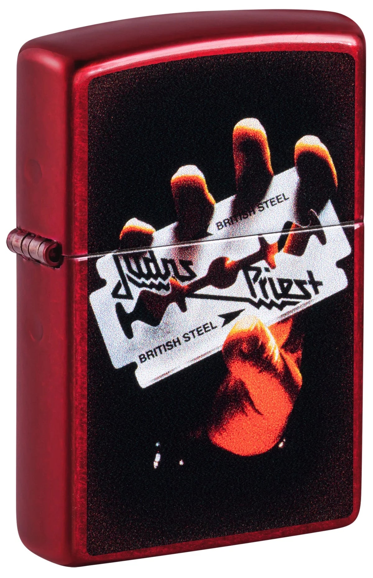 Geschlossenes Zippo Judas Priest British Steel in Candy Apple Red mit Hand-, Rasierklingen- und Bandmotiv