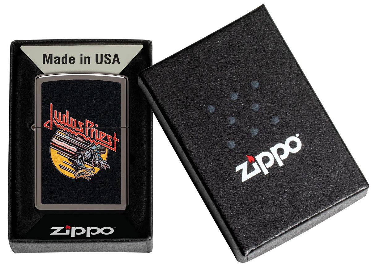 Zippo Judas Priest Screaming for Vengeance in geöffneter Geschenkverpackung One Box mit separatem Deckel