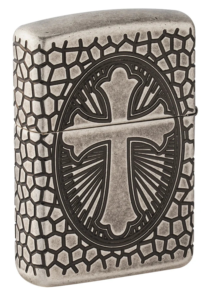 Rückseite des Zippo St. Christopher in Antique Silver mit Kreuzmotiv und umlaufendem Wabenmuster