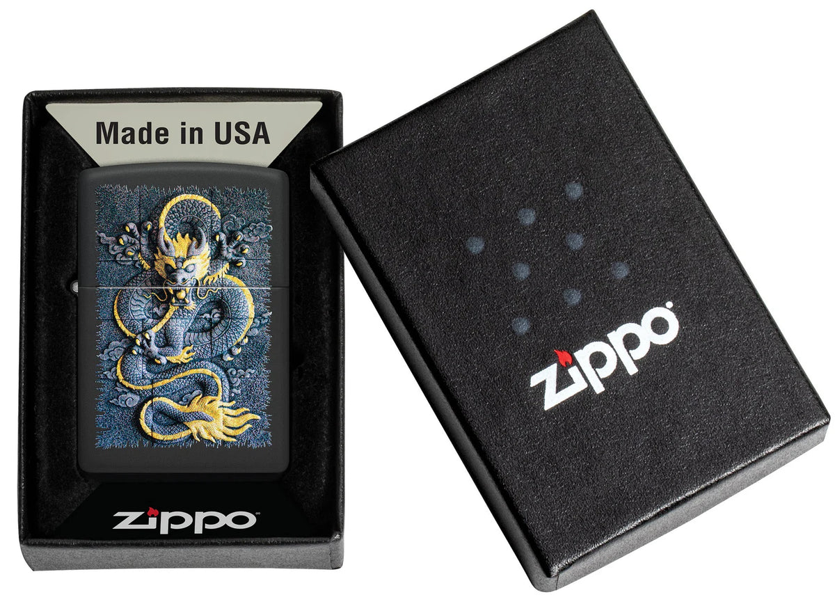 Original Zippo Steindrache in der schwarzen Geschenkverpackung One Box mit sichtbarem Drachenmotiv