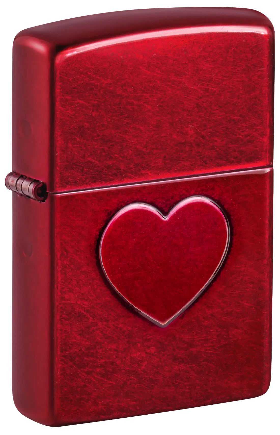 Dieses Zippo Benzinfeuerzeug hat ein edles, tiefrotes, gebürstetes Gehäuse mit einem erhabenen, glänzenden Herzmotiv auf der Vorderseite, das für einen eleganten und romantischen Look sorgt.