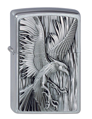 Auf diesem schönen Zippo Emblem Benzinfeuerzeug steigt der Phoenix aus der Asche, seine Krallen jedoch jederzeit zum Zugriff bereit.