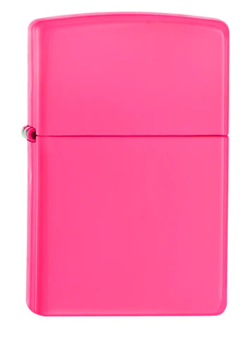 Ein Zippo Pink Benzinfeuerzeug in leuchtendem Neon Pink. Schlicht, einfach oder doch edel. 