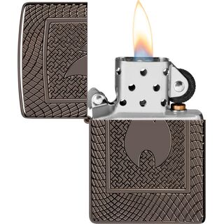 Zippo Flamme und Muster